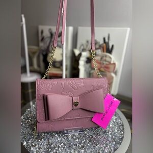 BETSEY JOHNSON Mauve Rose Embossed Vegan Leather Crossbody